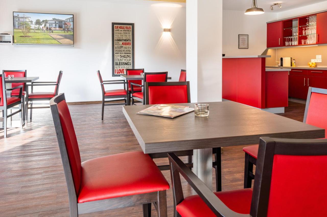 Appartement "Duenentraum" - Oase Am Haff Garz  Buitenkant foto