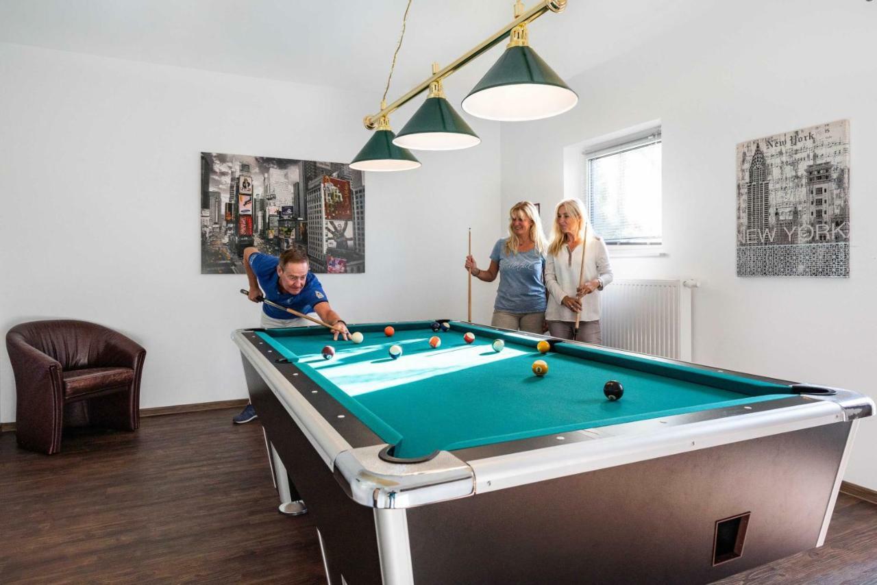 Appartement "Duenentraum" - Oase Am Haff Garz  Buitenkant foto